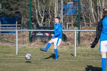 Bild 40 - wBJ Holstein Kiel II - Kieler MTV : Ergebnis: 2:1